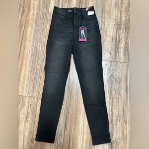 NWT!  High rise jeggings